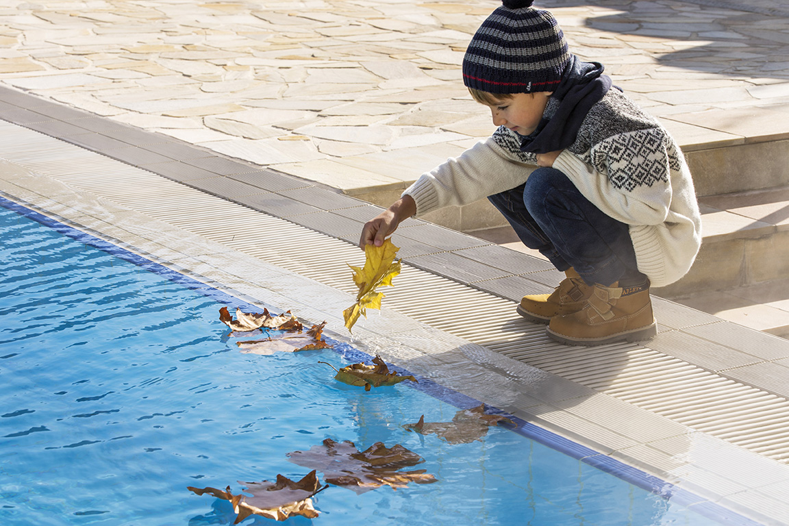 HLP_Outdoorpool_autumn_kid_2016_bd_low res