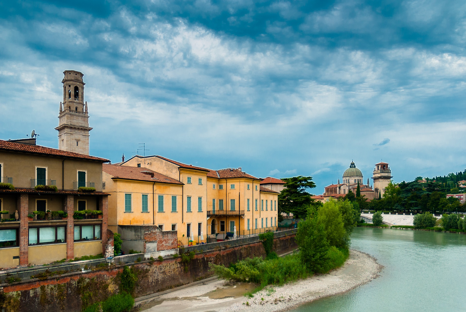 verona-1896230_1920