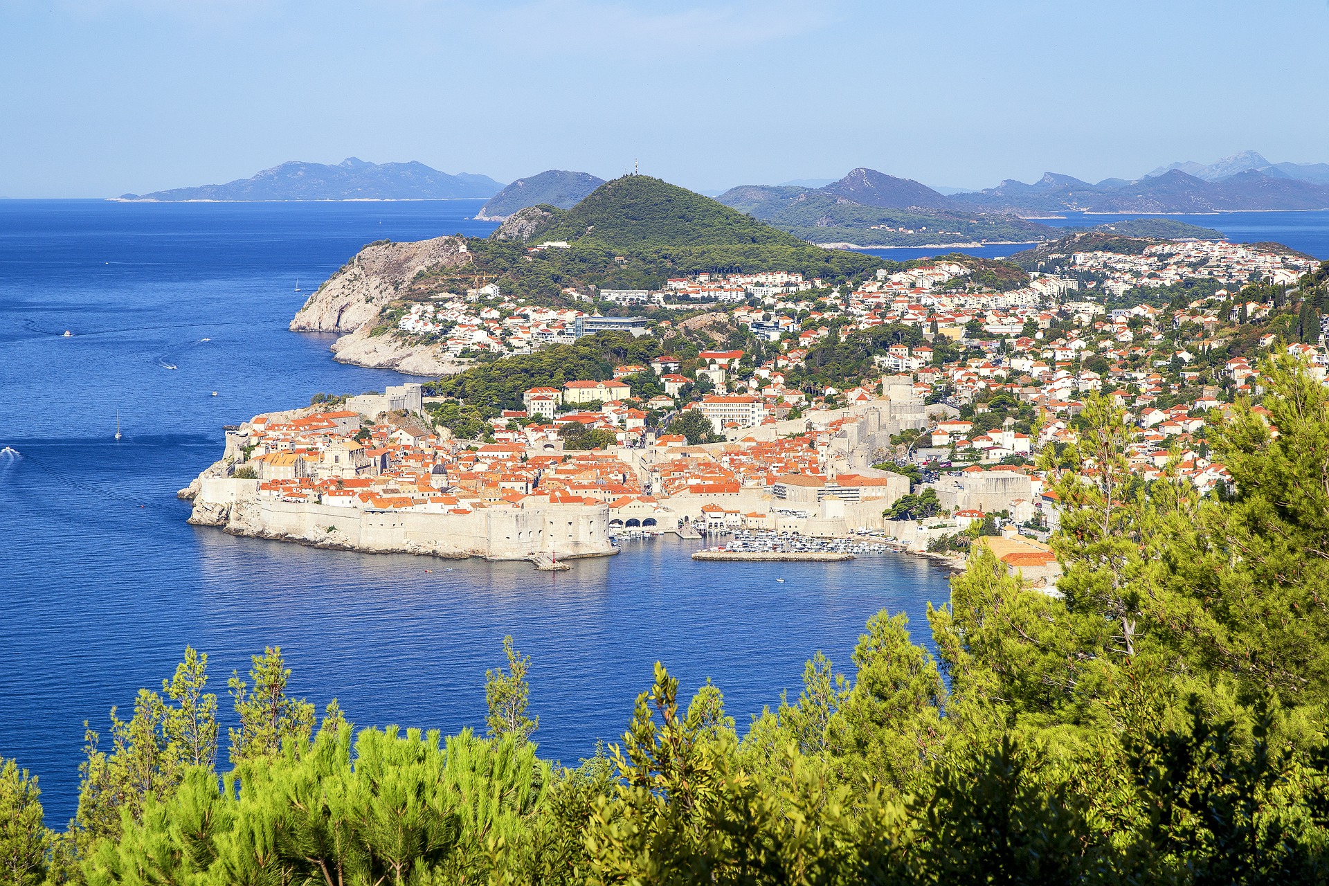 dubrovnik-g1763ddd45_1920