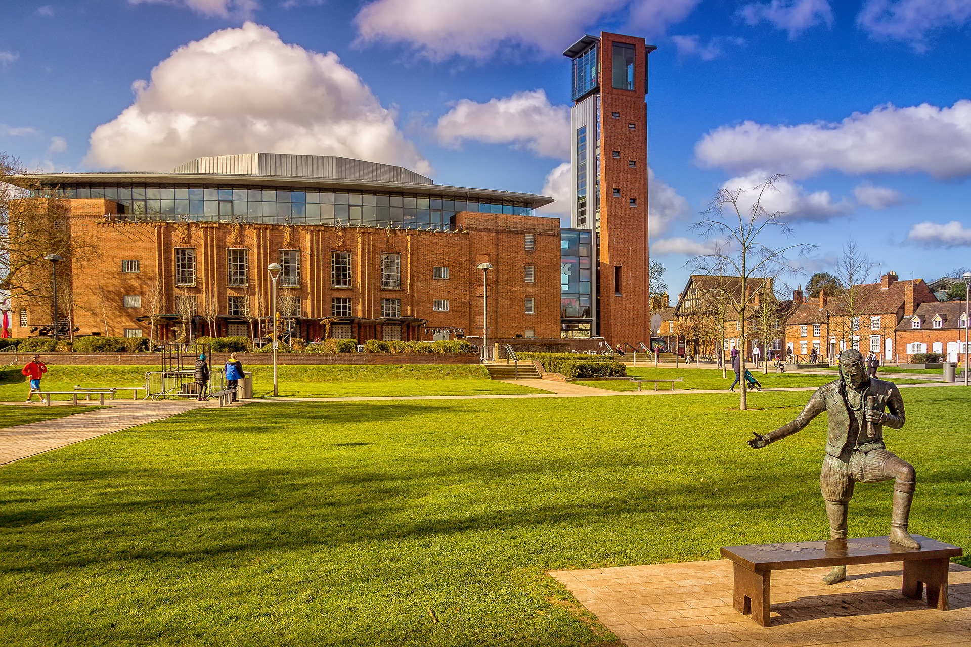 rsc-theatre-g8c9310942_1920