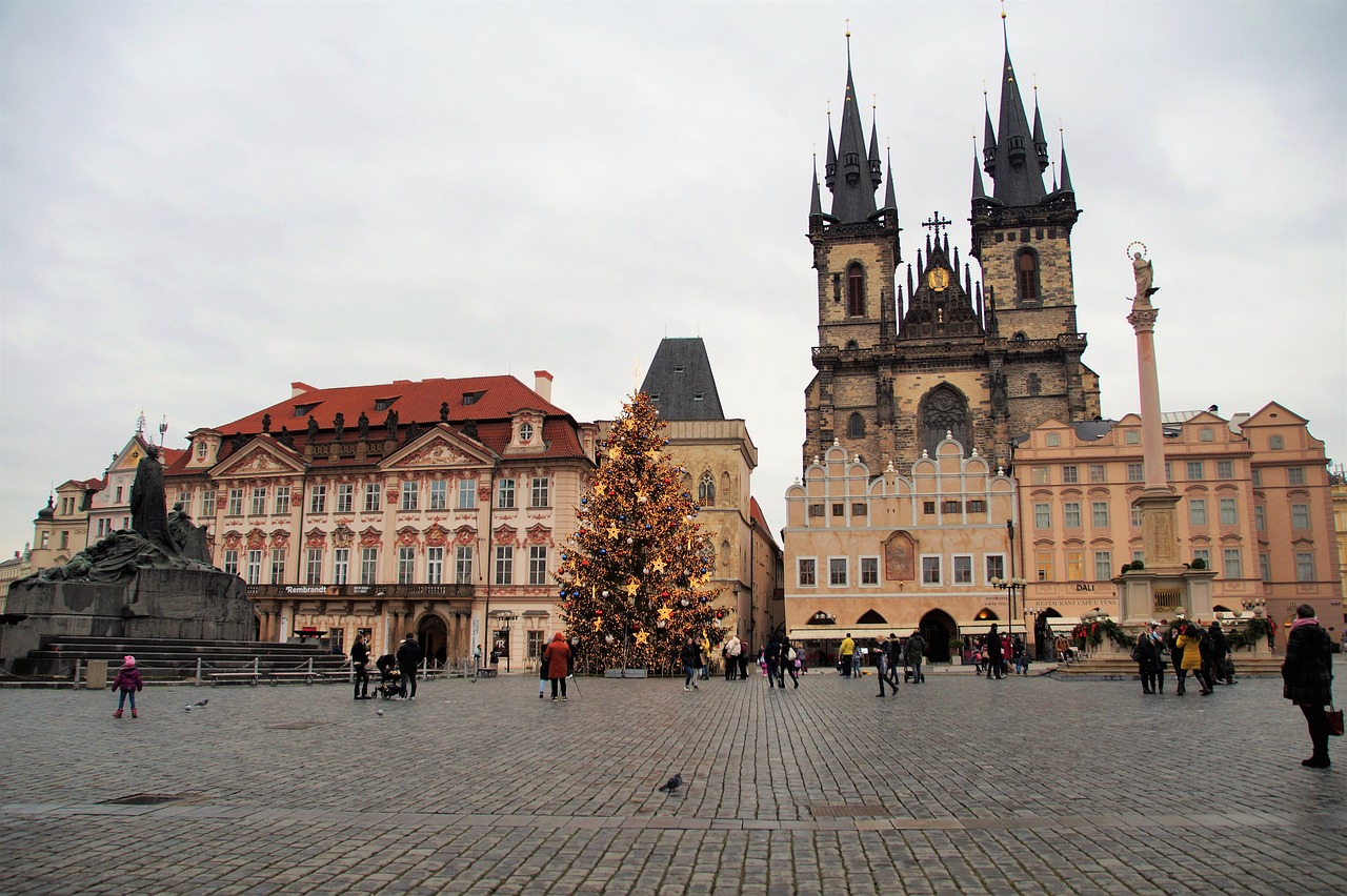 old-town-square-5818755_1280