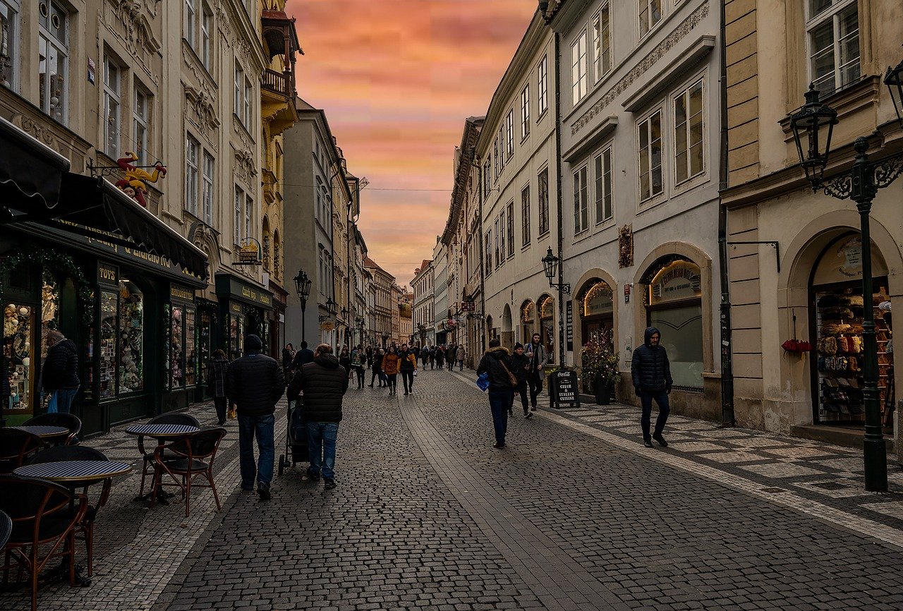 street-7690495_1280