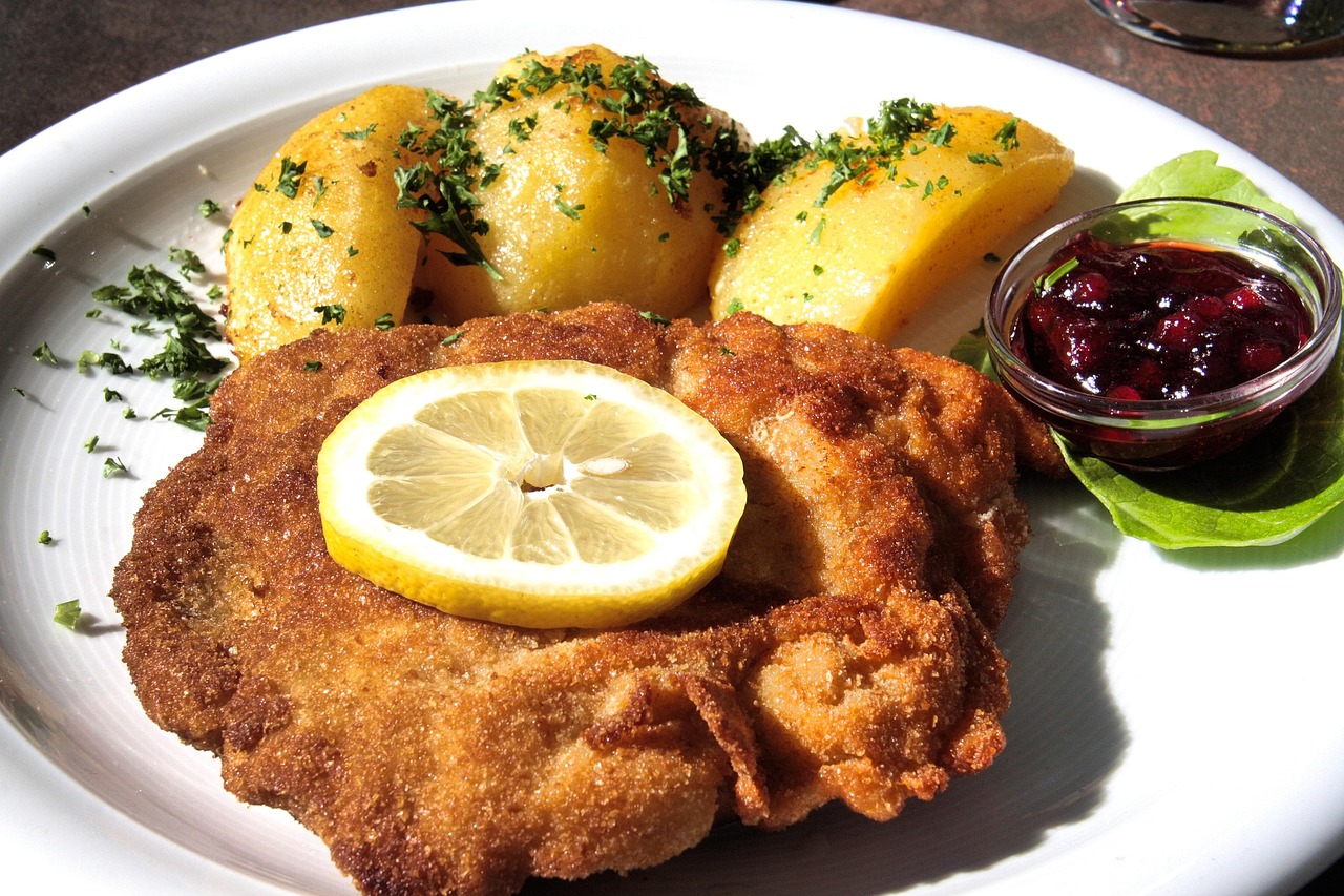 schnitzel-4081269_1280